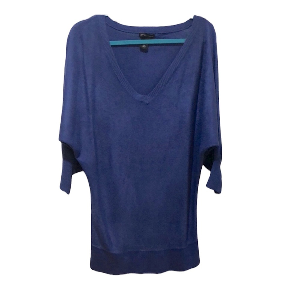 3/$10 ☀️ NY & Company | Dolman Wide V-Neck Sweater